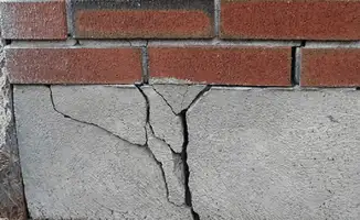 Concrete foundation with serious structural damage in Chandler, AZ
